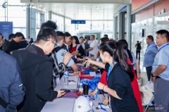 <strong>展会特别设立“模具与加</strong>