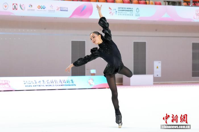 2025世界花样轮滑锦标赛首秀延庆：力量与艺术的