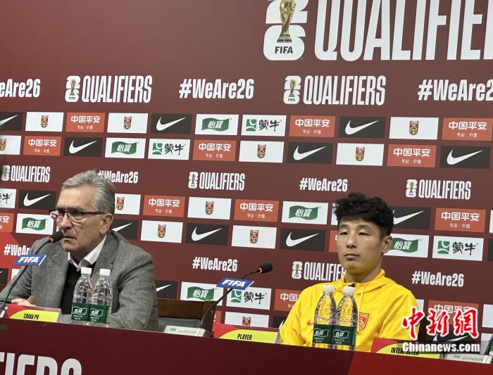 国足世预赛力克新加坡提振士气 面临泰国生死战